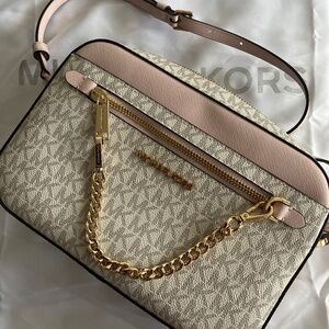 Michael Kors Crossbody Bag